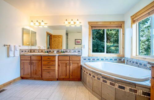 Cranbrook Cottage - Family Home + Hot Tub + Pool Table - Foto 28