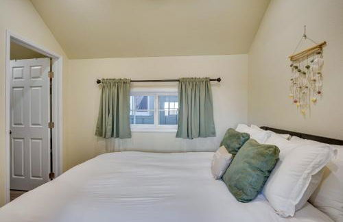 Avalon Cottage Less Than Half-Mi to Beaches and Crescent Ave - Foto 13