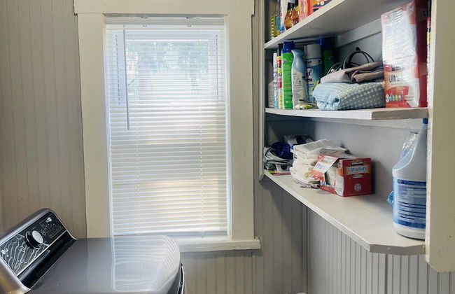 Newly Renovated 2 floor Getaway - Foto 11