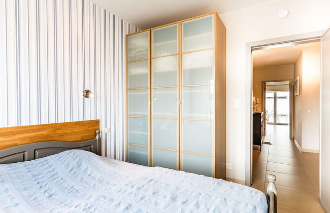 Apartment in Koksijde Near the Beach - Photo 2