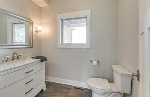 Steps From Oneida Lake Spacious Gem with Game Room! - Foto 22