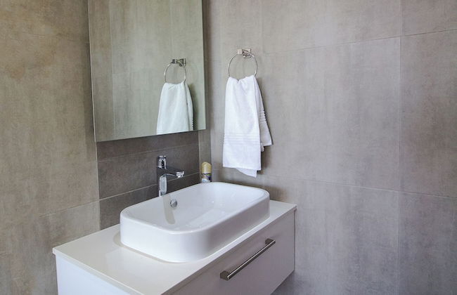 Sandton Smart Apartment Twelve - Photo 18