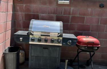 Pool Front Romantic Getaway withPrivate Entry - Foto 65