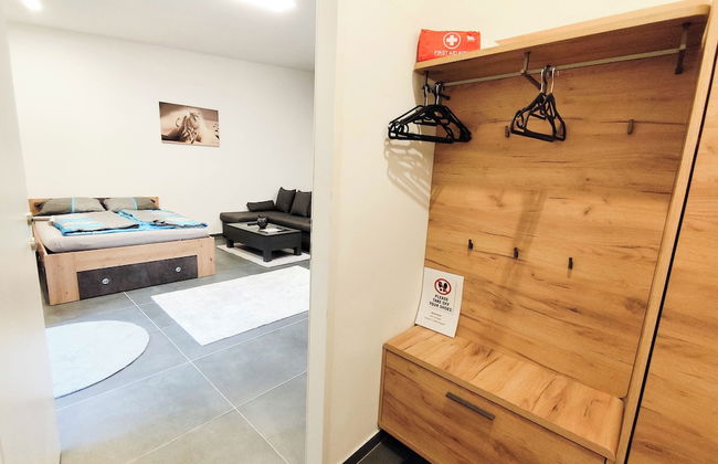 Cozy Apartment with Free Parking - Foto 7