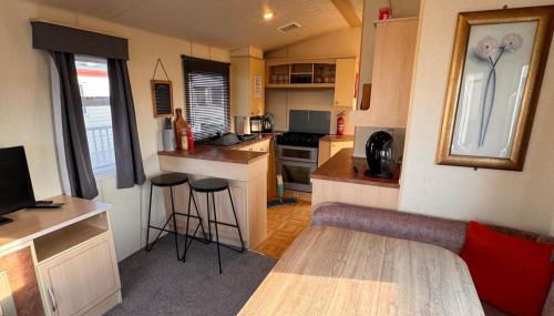 3 Bed Caravan, 8 Berth, Pet Friendly, Parking - Foto 3