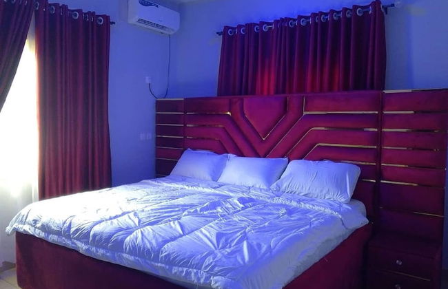 2 Bed-sleeps 4-free Parking-aircon - Foto 3