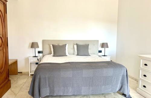 Espectaculares vistas al mar en chalet con piscina - Foto 6