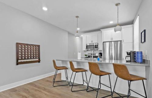 2 homes side by side downtown with fenced yard and hot tub - Foto 48