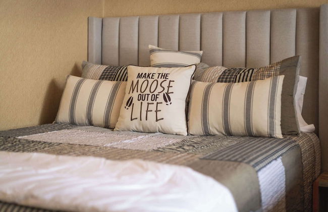 Tahoe Forest Chalet 3BR House w/ Mountain Views - Foto 11