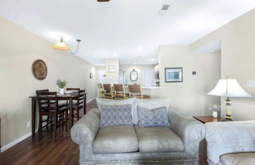 Family Lakefront Oasis - Picture Perfect Retreat - Foto 20