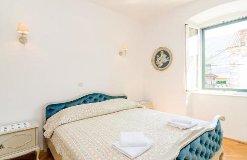 Stone House ''DiMaTo'' - Four Bedroom Holiday Home with Terrace - Photo 40