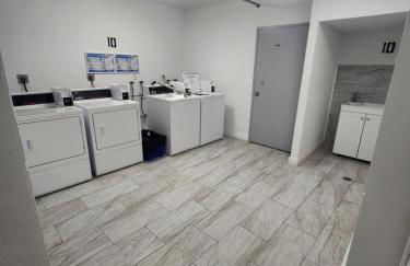 Entire Beach Front Condo w/ pool Amazing view 4pax - Photo 30