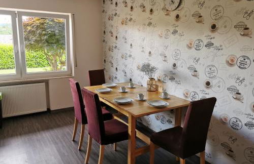 Gemütliche 90 qm Wohnung in Saarburg, zentral gelegen, Garten mit Aussicht, separater Eingang - Foto 7