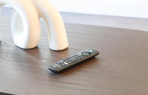 Resort-Style APT with Pool, Gym & Parking 10min to Disneyland - Foto 62