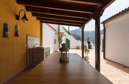 Casa Panchita -Maravillosas vistas al mar y montaña - Foto 9