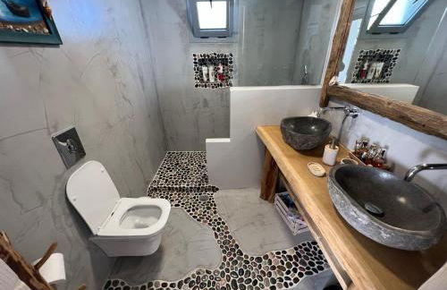 Ageri & Tritonis Luxury Apartments - Foto 43