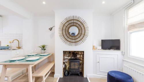 Central quiet cottage Walk to shops, bars & beach - Foto 2