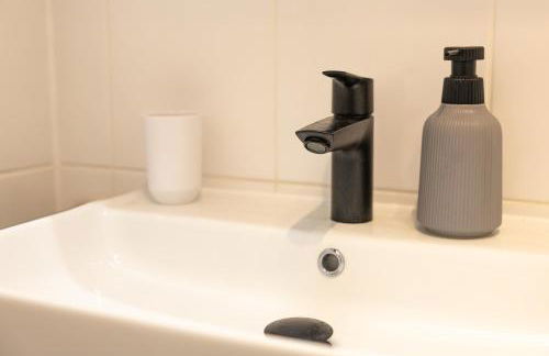 SweetHome - Küche, Stellplatz, WLAN, Nähe S-Bahn - Foto 21