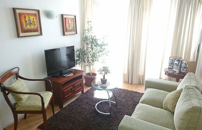 At Home Roger de Flor - Photo 1