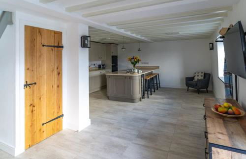 Tractor Shed, seaside cosy cottage for 4 - Photo 3