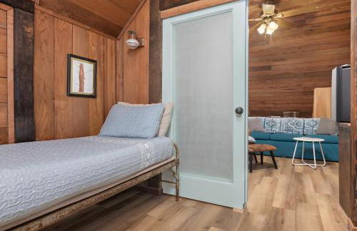 The Knotty Cabin in Kings Canyon National Park - Foto 24