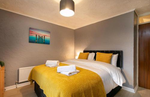 Woodhouse Stays for Contractor and Family Stay, Free Parking, Fast WiFi - Foto 57