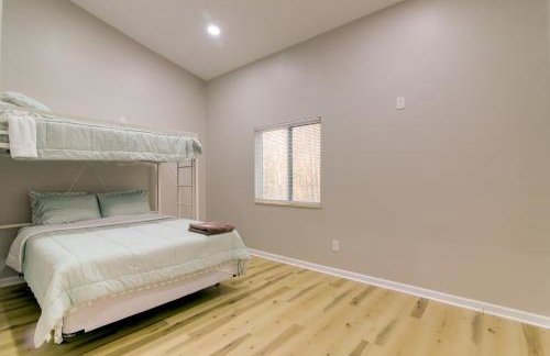 Gateway to North Georgia Mtns! Commerce Retreat - Photo 11