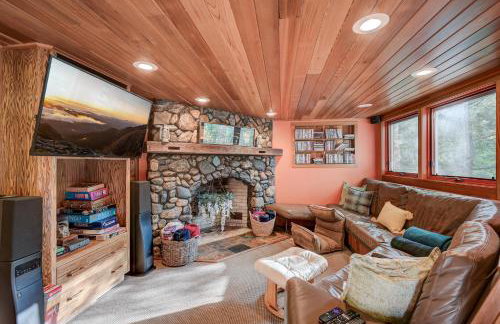 Steps to the Ellis River - Luxe, Hot Tub, Game Room - Foto 18