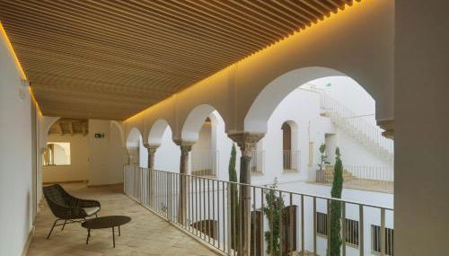 Apartamentos Los Patios del Pañuelo - Foto 4