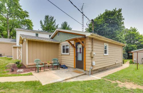 Lakefront Cottage with Deck Near Indiana Beach! - Foto 23