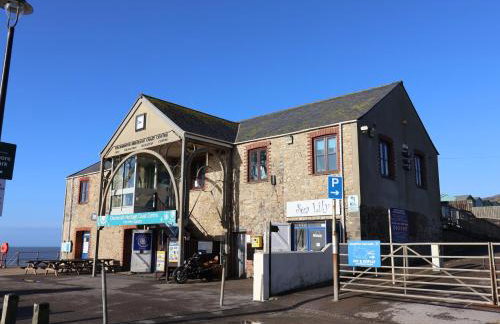 Court House Farmhouse - Photo 58