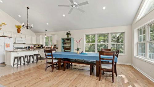 Large Open Floor Home with Fire Pit on the Lake - Foto 4