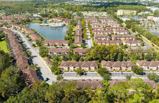 Cozy 3BR Regal Oaks Close to Disney - Foto 80