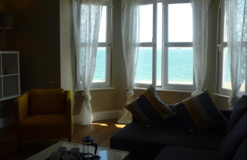 Stones Throw From The Beach - Stunning Sea View - Foto 13