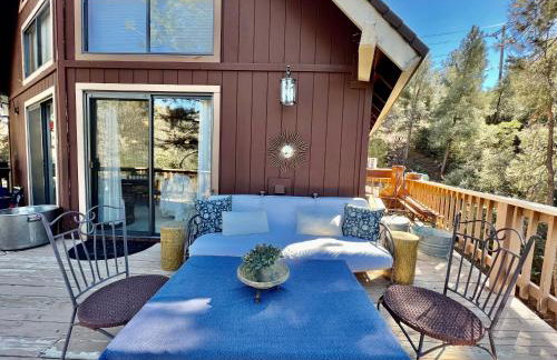 ADELAIDE HILL IN PINE MOUNTAIN CLUB BREATHTAKING VIEWS 3Bd 3Bth SPA TUB - Foto 18