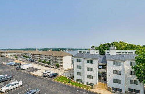 Pool Access and Lake Views Osage Beach Family Gem - Photo 18