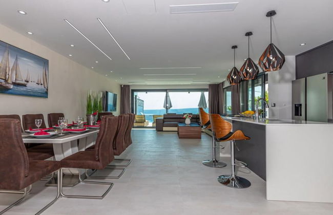 Lorena Stylish Sea View Villa - Foto 6