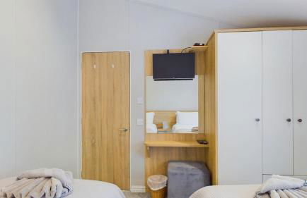 Poppy An Immaculate Lake side Lodge the Perfect Retreat, Sleeps 4 - Foto 13