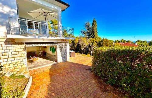 Villa Renata, bellissima villa con terrazzo vista mare e spiaggia inclusa - Foto 28