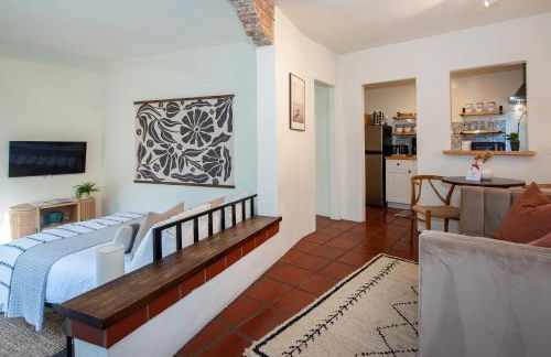 Casa Blanca Suite A1 - New, Private, Cozy! - Foto 3