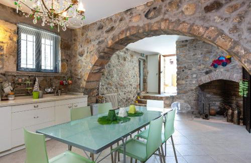 Muazzo Creta Stone House, Nature Escape with Pool, By ThinkVilla - Foto 33