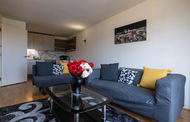 Beautiful and Spacious 2-bed Apartment in London - Foto 18