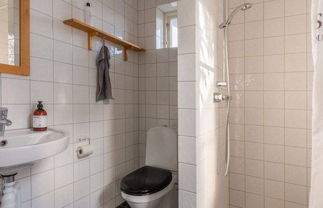 Vaxholm Harbour Bed and Experiences - Photo 17