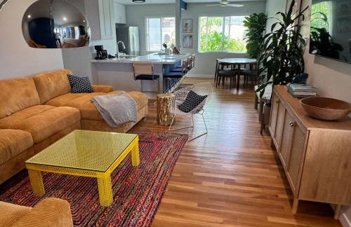 Amazing La Jolla Ocean View 2 bedroom apartment - Photo 1