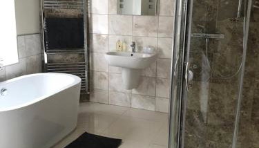 Swallows Nest - Foto 4, Shower