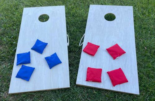 Old Town Bay St. Louis Outdoor Bar Area Game Room - Foto 8