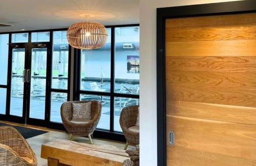 The Lake House - Photo 32