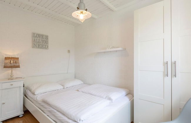 Modern Bungalow Close to the Beach - Foto 24