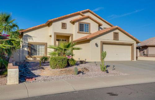 1 Mi to Surprise Stadium! Home with Patio and Hot Tub - Foto 40