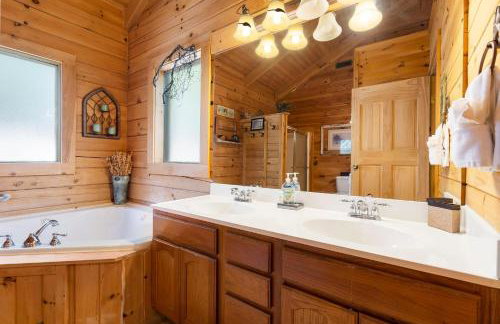 Dogwood Tree Cabin - Foto 23